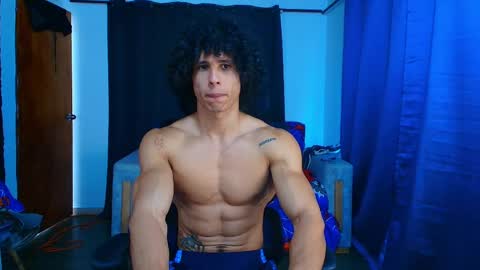 Snapshot of arnold_black69 chatting on May 2026 01:39:01 PM arnold black online show from May 2026 01:39:01 PM