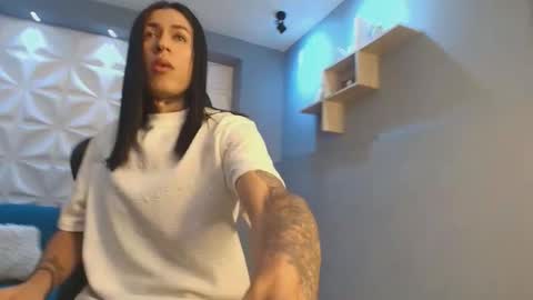 Arohom Lester online show from October 2025 11:10:02 AM