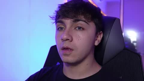 aron__cooper online show from October 2025 11:49:01 PM