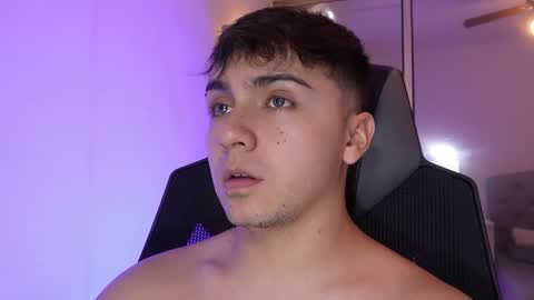 aron__cooper online show from October 2025 12:30:02 AM