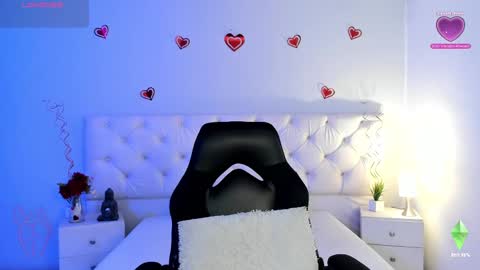 Aron cruz  online show from March 2025 01:40:01 PM