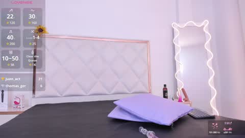 Snapshot of aron_tay chatting on December 2024 06:32:02 AM  your aron  online show from December 2024 06:32:02 AM