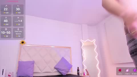 Snapshot of aron_tay chatting on December 2024 03:29:02 AM  your aron  online show from December 2024 03:29:02 AM