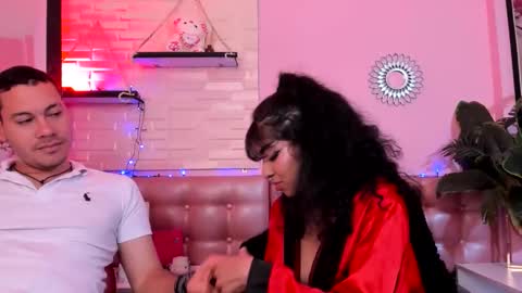 Snapshot of aronandmoli chatting on May 2026 11:35:02 PM aronandmoli online show from May 2026 11:35:02 PM