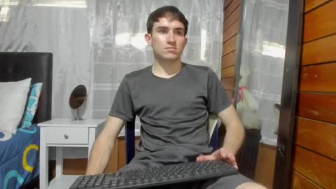 Aron G Franco online show from February 2025 07:38:02 PM