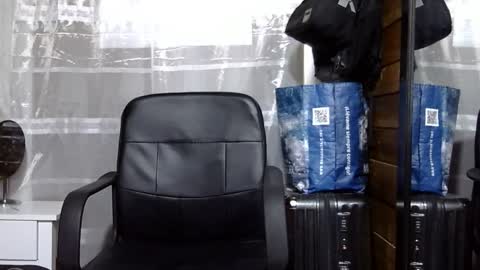 Aron G Franco online show from September 2025 07:04:02 PM