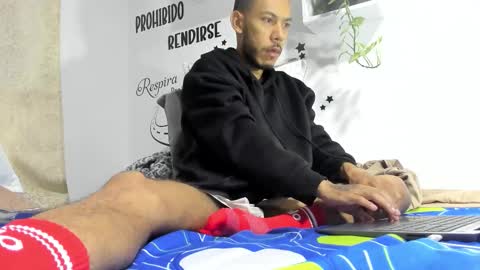 Snapshot of aronxx_ chatting on September 2025 09:36:02 AM BLACK FRIDAY 55 OFF ON MY ONLYFANS. online show from September 2025 09:36:02 AM