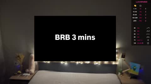 Snapshot of aronyou_win chatting on January 2025 06:56:02 PM Aron and Phil solo online show from January 2025 06:56:02 PM