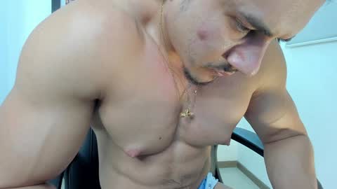 Snapshot of aroon_connor chatting on January 2025 11:32:02 PM   online show from January 2025 11:32:02 PM