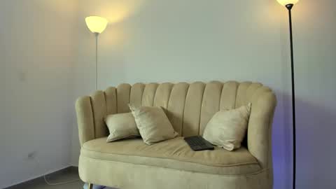 Snapshot of aroon_connor chatting on September 2025 09:59:02 PM   online show from September 2025 09:59:02 PM