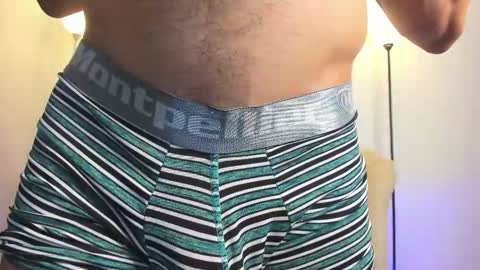 Snapshot of aroon_connor chatting on October 2025 11:59:02 PM   online show from October 2025 11:59:02 PM