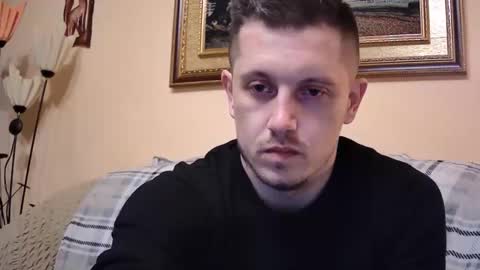 arromwilliam90 online show from April 2026 06:37:01 PM