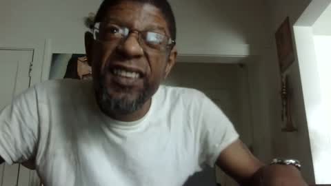 Arteblazze not daddy boy bitch or nigga online show from February 2025 01:31:02 PM