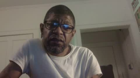 Snapshot of arteblazze chatting on July 2026 01:53:01 AM Arteblazze not daddy boy bitch or nigga online show from July 2026 01:53:01 AM