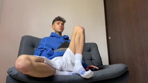   online show from March 2025 03:15:02 PM