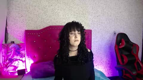 Snapshot of artemisa_bow chatting on February 2026 11:53:02 AM Artemisa online show from February 2026 11:53:02 AM