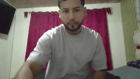 arthur1718 online show from March 2026 01:42:01 AM