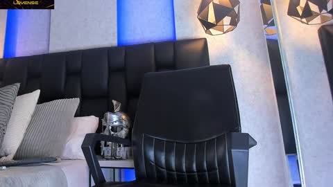 Arthur online show from January 2025 08:58:02 PM