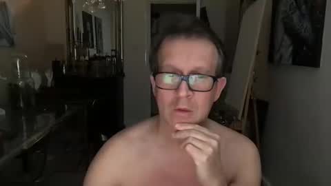 artisterotic online show from January 2025 06:48:01 PM