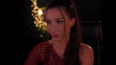 Snapshot of artmarlene chatting on November 2025 01:55:01 AM Marlene online show from November 2025 01:55:01 AM