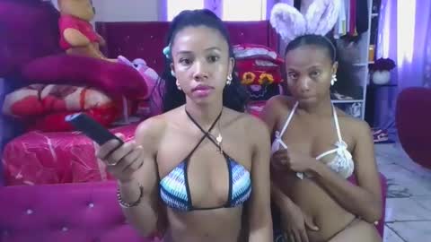 Snapshot of artsloveyou chatting on February 2026 06:11:02 AM artsloveyou online show from February 2026 06:11:02 AM