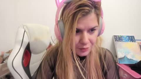 MIA online show from December 2025 06:07:01 AM