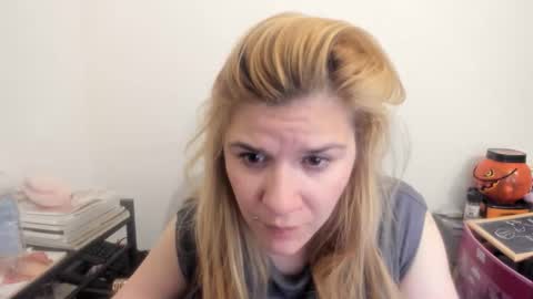 MIA online show from April 2026 10:44:01 PM