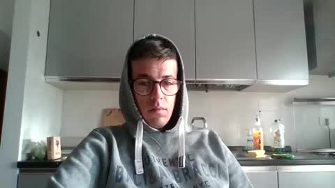 arturpaulval online show from December 2025 07:46:02 AM