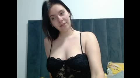 Snapshot of aryaglow chatting on June 2026 01:02:01 PM Arya online show from June 2026 01:02:01 PM