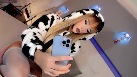 aryajanee online show from April 2026 05:30:01 AM