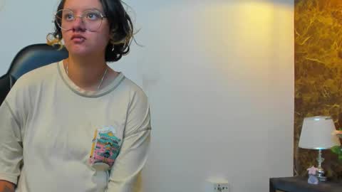 Snapshot of asami_hattori chatting on October 2025 11:11:02 AM AsamiHattori online show from October 2025 11:11:02 AM