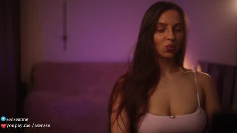 Call me Ann online show from April 2026 07:22:01 PM