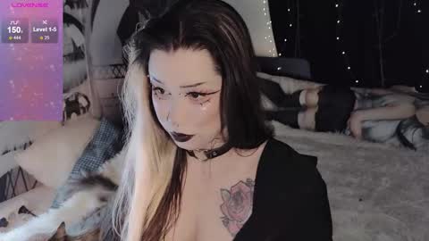 Sasha next stream December 4st  at  0000- 0030 am German time online show from November 2025 11:18:01 PM