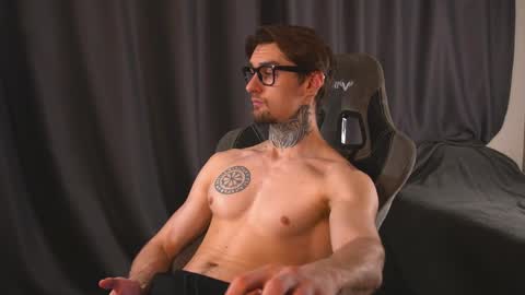 Snapshot of asher_88 chatting on April 2026 03:13:01 PM Jerk Machine online show from April 2026 03:13:01 PM