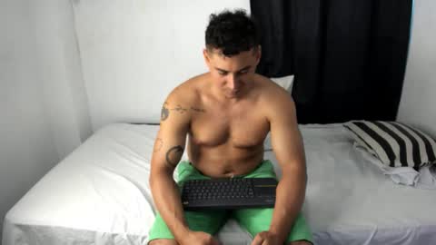 Snapshot of ashlan_king chatting on October 2025 07:14:02 PM ashlan_king online show from October 2025 07:14:02 PM