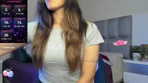 Carolina  online show from January 2025 12:59:01 AM