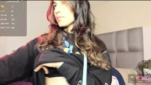 Carolina  online show from February 2025 11:30:01 PM