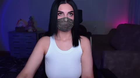 Snapshot of ashley__cooper__ chatting on December 2024 04:12:02 AM   Yasmina   online show from December 2024 04:12:02 AM