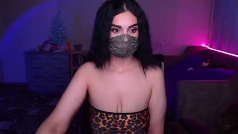 Snapshot of ashley__cooper__ chatting on January 2025 04:15:02 AM   Yasmina   online show from January 2025 04:15:02 AM