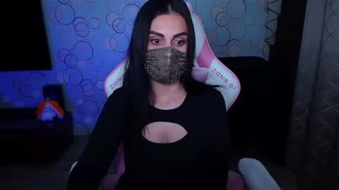 Snapshot of ashley__cooper__ chatting on October 2025 09:07:02 AM   Yasmina   online show from October 2025 09:07:02 AM