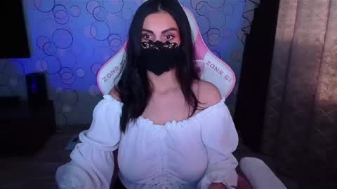 Snapshot of ashley__cooper__ chatting on October 2025 06:38:01 AM   Yasmina   online show from October 2025 06:38:01 AM