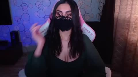 Snapshot of ashley__cooper__ chatting on October 2025 04:37:01 AM   Yasmina   online show from October 2025 04:37:01 AM