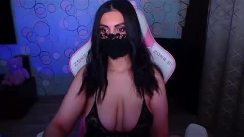 Snapshot of ashley__cooper__ chatting on October 2025 02:47:02 AM   Yasmina   online show from October 2025 02:47:02 AM