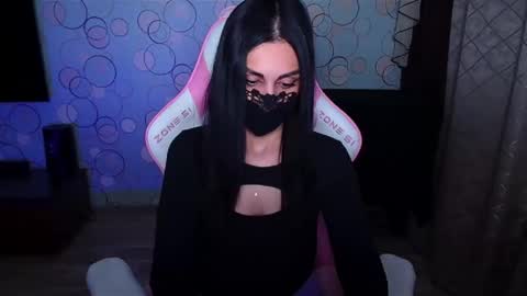   Yasmina   online show from November 2025 03:39:02 AM