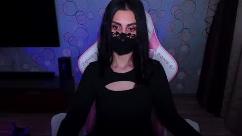   Yasmina   online show from April 2026 03:43:02 AM