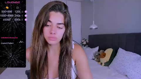 Snapshot of ashley__jess chatting on July 2026 04:35:02 PM Ashley online show from July 2026 04:35:02 PM