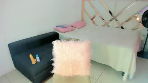 ashley_alexa online show from February 2026 05:06:02 AM