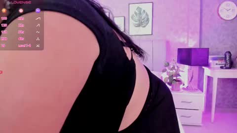 Snapshot of ashley_bruche chatting on February 2025 11:53:01 AM Ashleyy online show from February 2025 11:53:01 AM