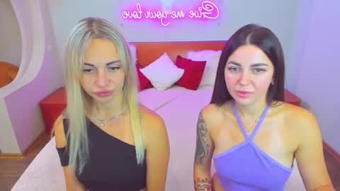 Snapshot of ashley_crashly chatting on September 2025 07:32:02 AM Alina online show from September 2025 07:32:02 AM