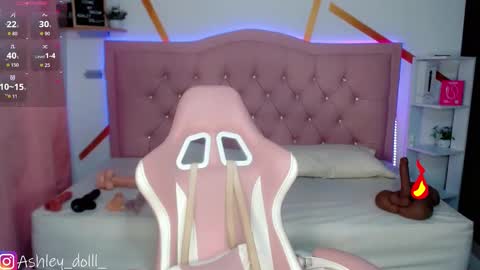 Ashley online show from October 2025 10:21:02 PM